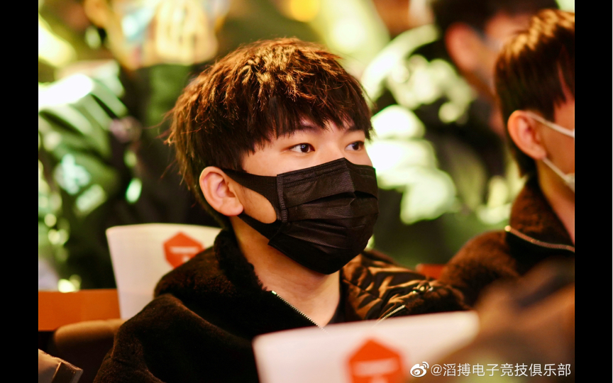 爱游戏资讯中心-美国队前途光明！，JackeyLove新星锐不可当表现突出全场沸腾不已的简单介绍